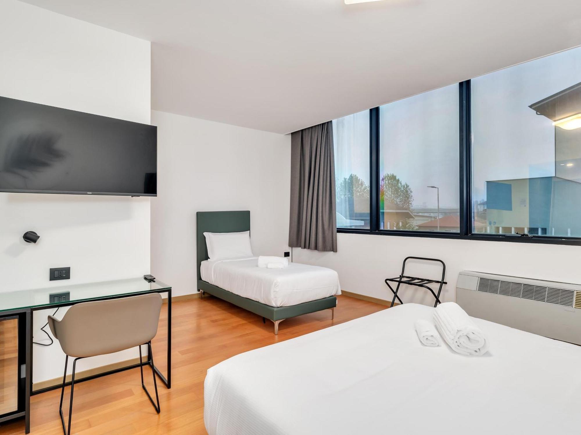 B&B Hotel Alba מראה חיצוני תמונה