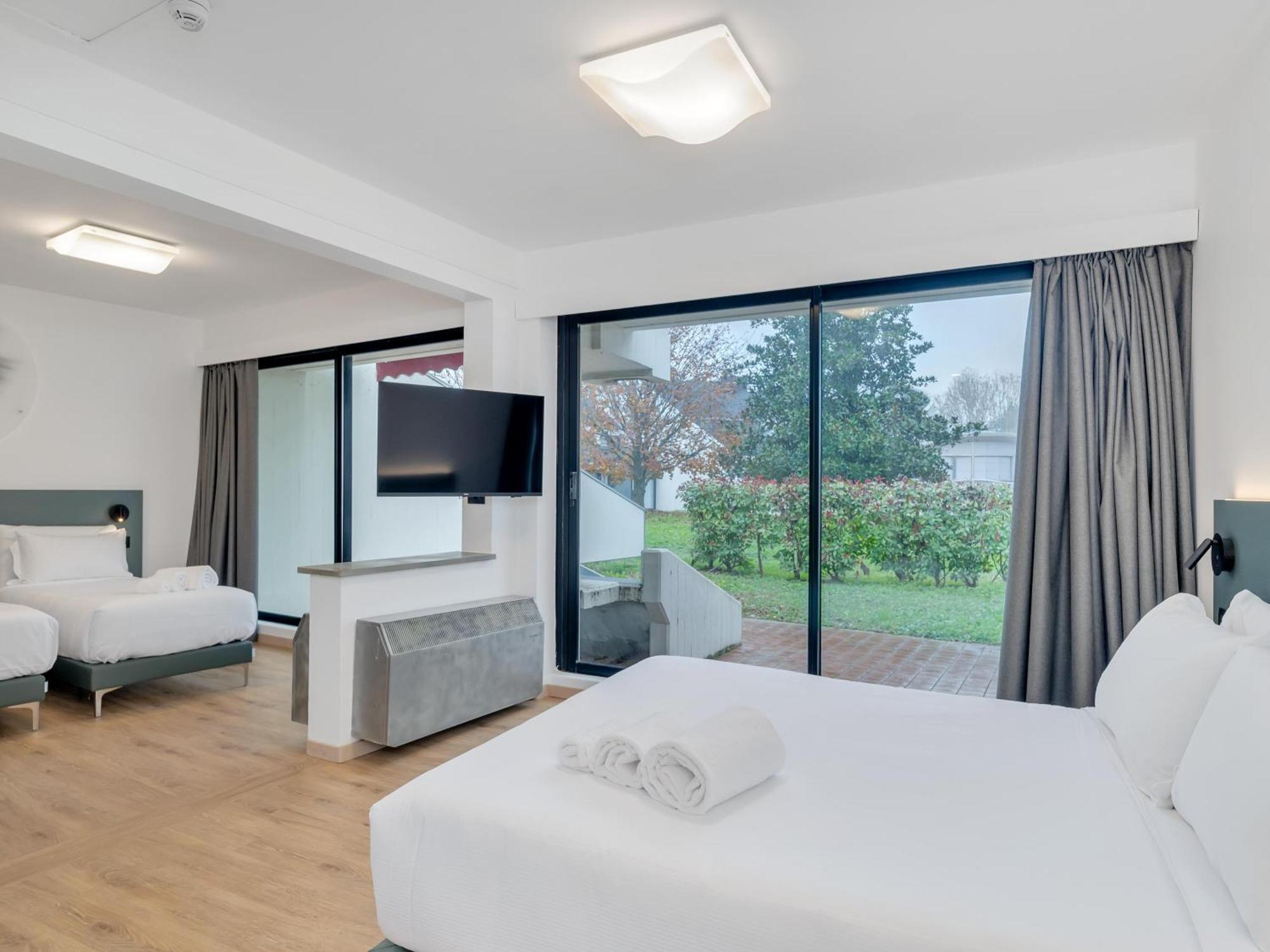 B&B Hotel Alba מראה חיצוני תמונה