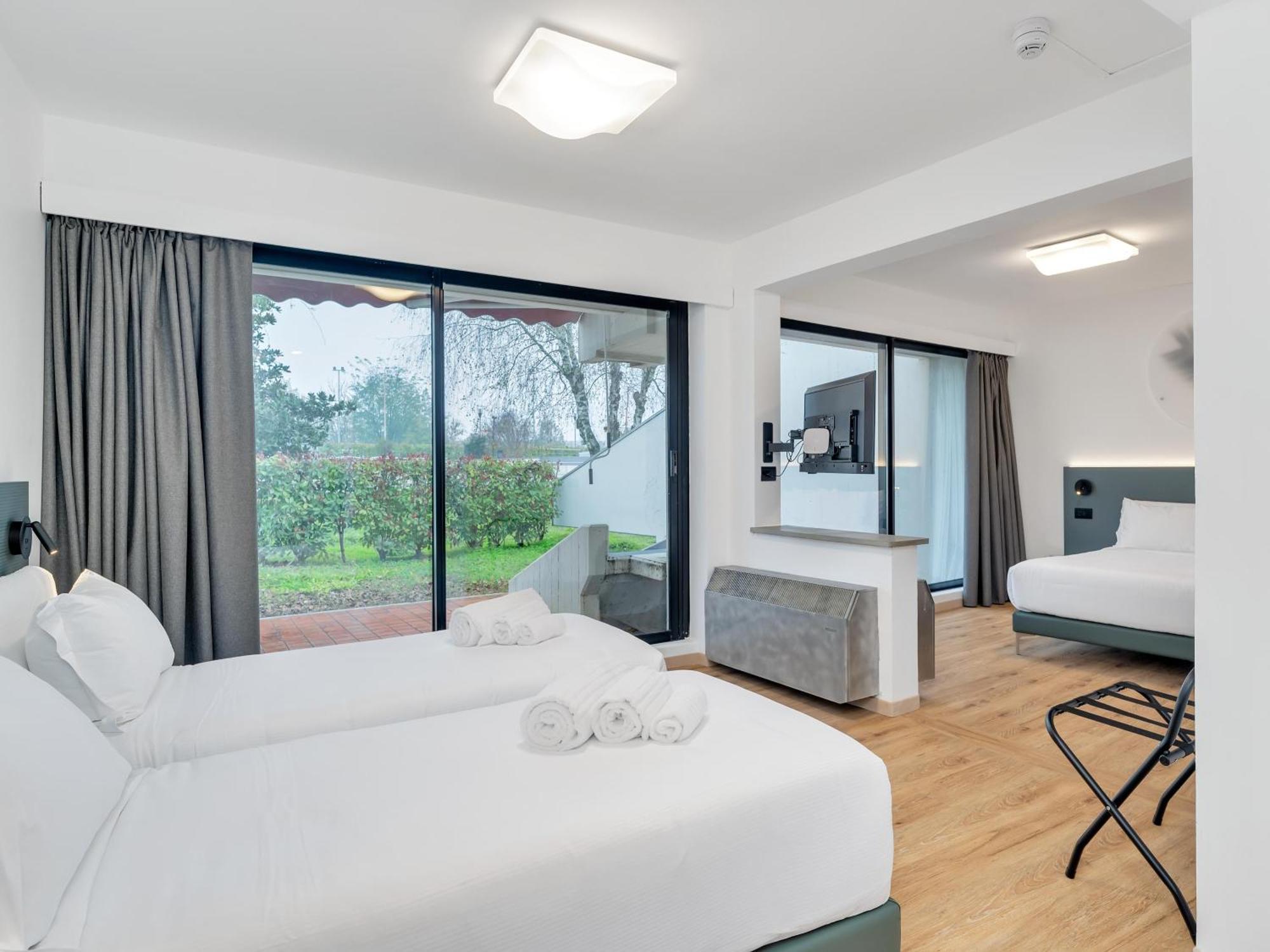 B&B Hotel Alba מראה חיצוני תמונה