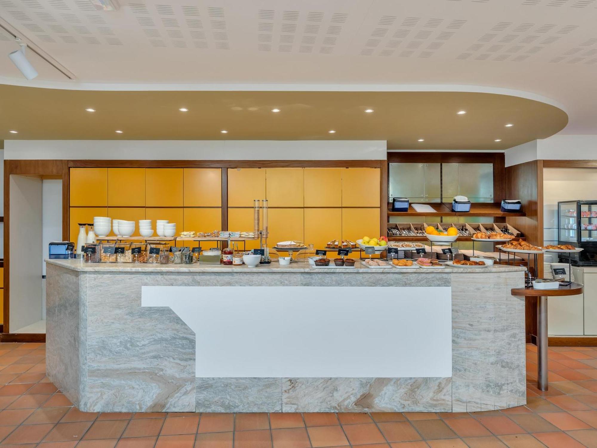 B&B Hotel Alba מראה חיצוני תמונה